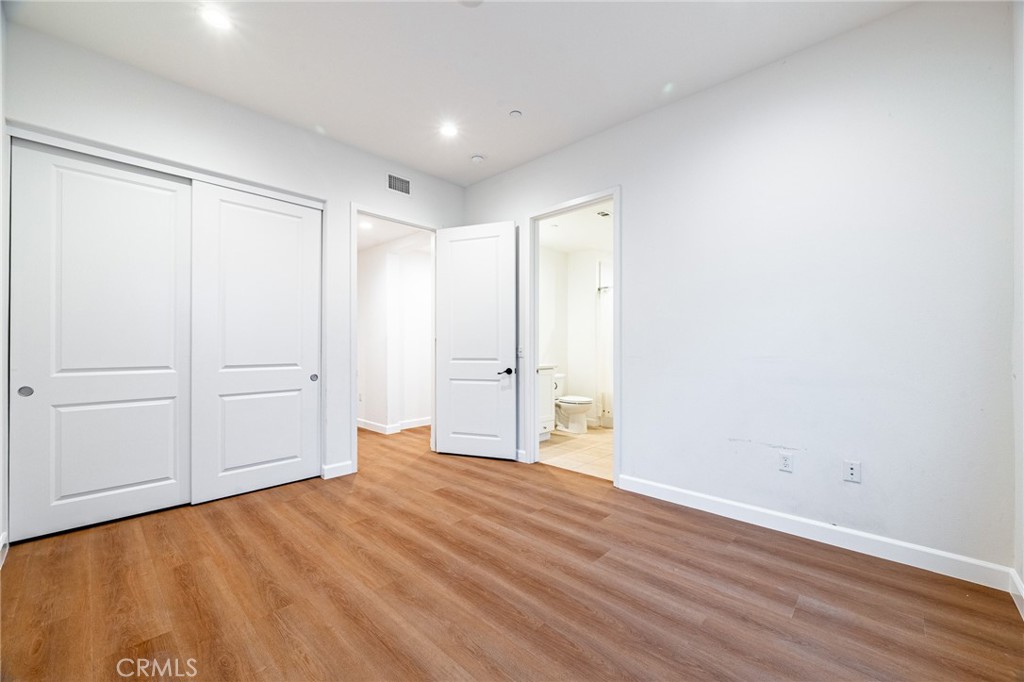 172 Follyhatch Irvine, CA 92618 - Photo 29 of 39 a view of an empty room