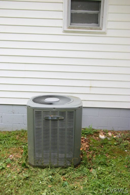 1387 Cartersville Road Cartersville, VA 23027 - Photo 18 of 22 Trane Heat Pump