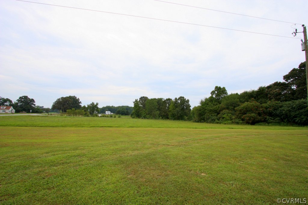 1387 Cartersville Road Cartersville, VA 23027 - Photo 21 of 22 The property is located on just under 8 acres and