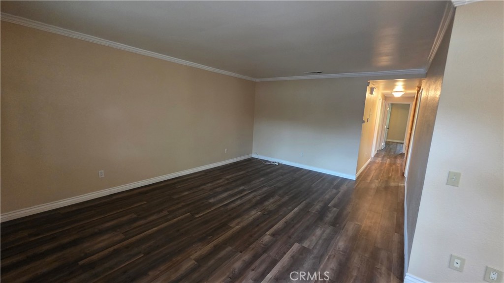 2561 Gonzaga Lane Riverside, CA 92507 - Photo 5 of 24