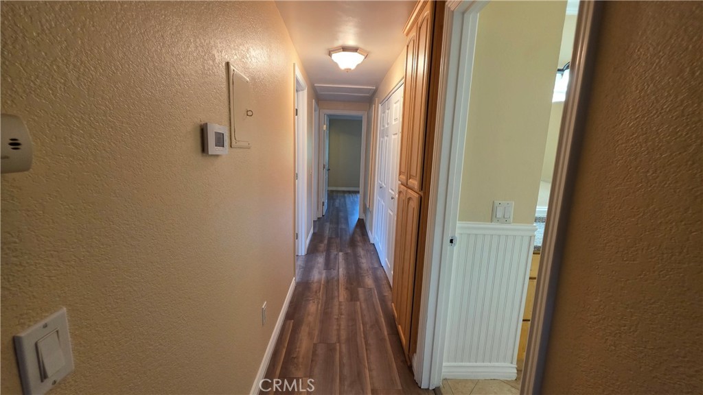 2561 Gonzaga Lane Riverside, CA 92507 - Photo 10 of 24