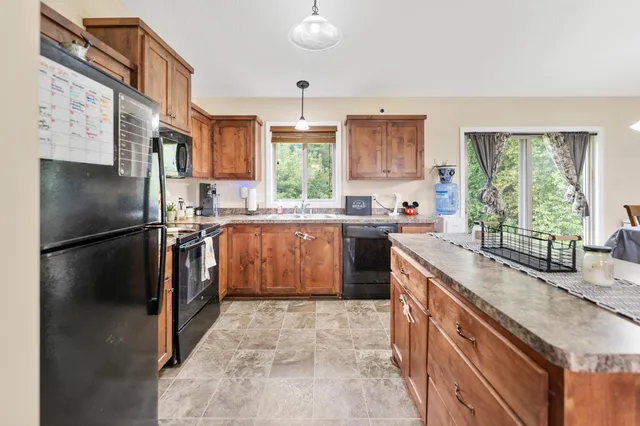 $305,999 | 435 Highview Loop Southeast, Pine City, MN 55063