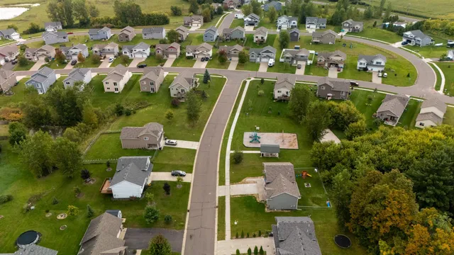 $305,999 | 435 Highview Loop Southeast, Pine City, MN 55063