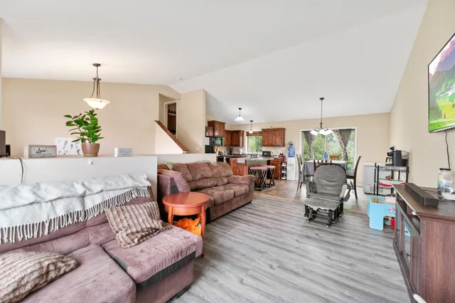 $305,999 | 435 Highview Loop Southeast, Pine City, MN 55063