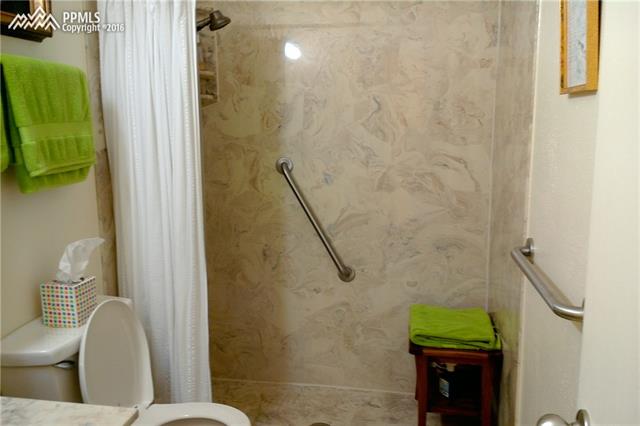 789 Alexander Road, Unit C Colorado Springs, CO 80909 - Photo 13 of 18