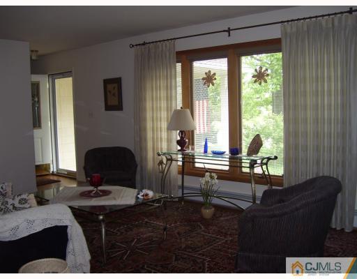 18 Ridgeview Road Jamesburg, NJ 08831 - Photo 2 of 9 Gallery Image 2