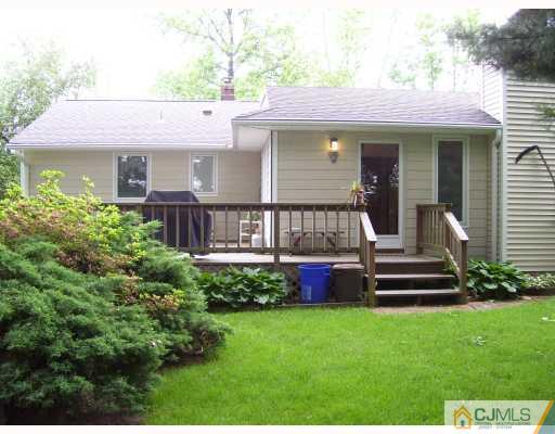 18 Ridgeview Road Jamesburg, NJ 08831 - Photo 7 of 9 Gallery Image 7