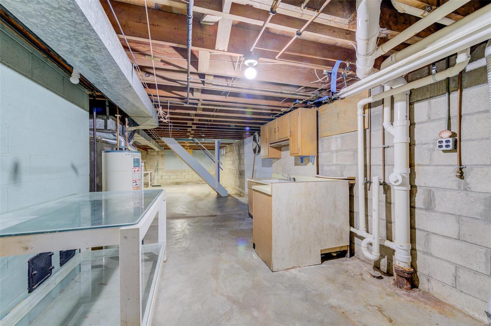 9091 Patrick Drive St. Louis, MO 63114 - Photo 22 of 34