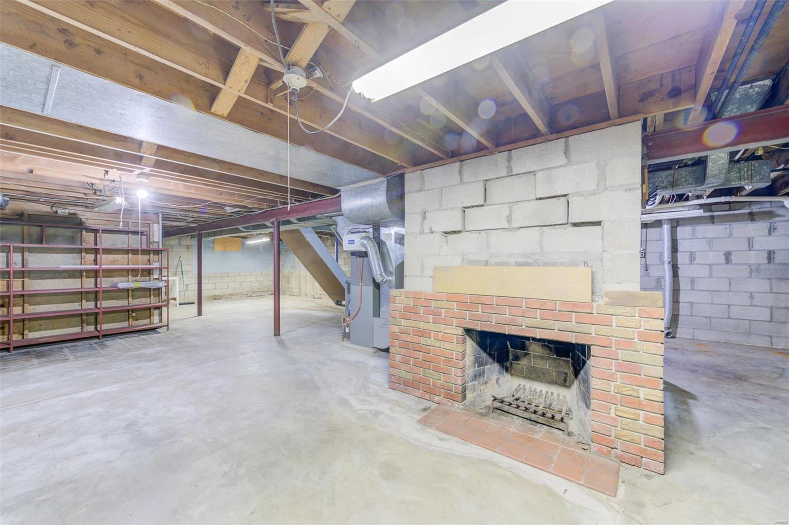 9091 Patrick Drive St. Louis, MO 63114 - Photo 24 of 34