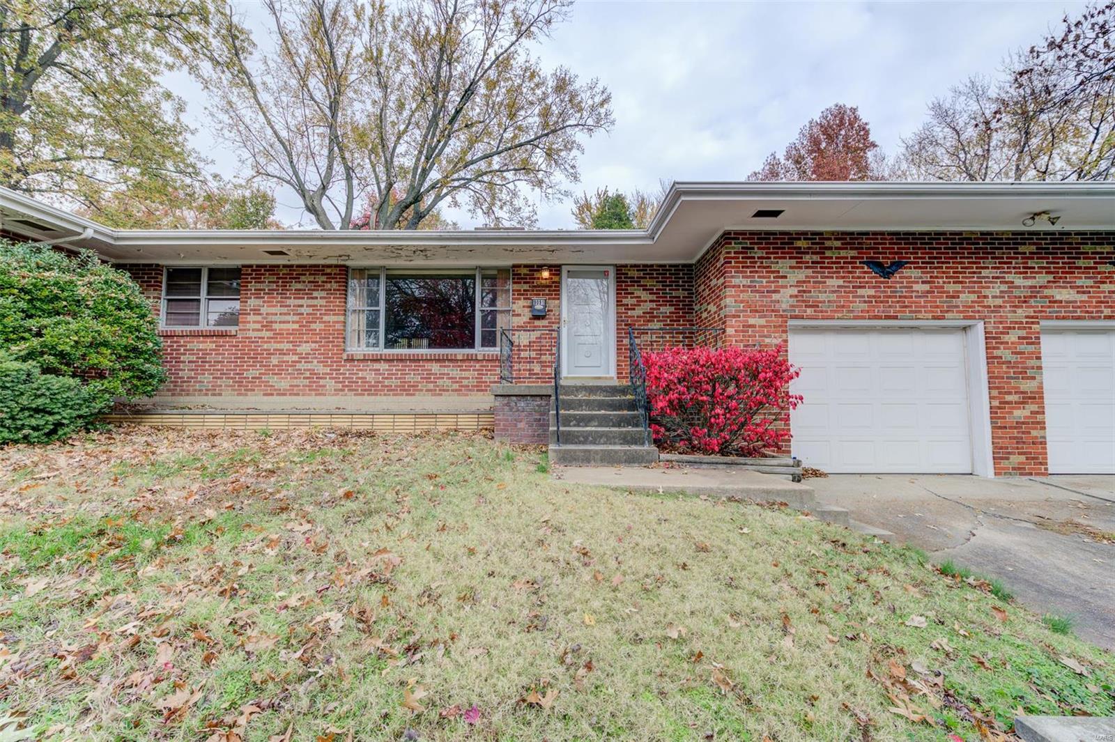 9091 Patrick Drive St. Louis, MO 63114 - Photo 27 of 34