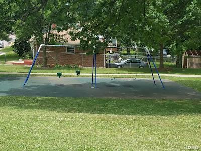 9091 Patrick Drive St. Louis, MO 63114 - Photo 32 of 34