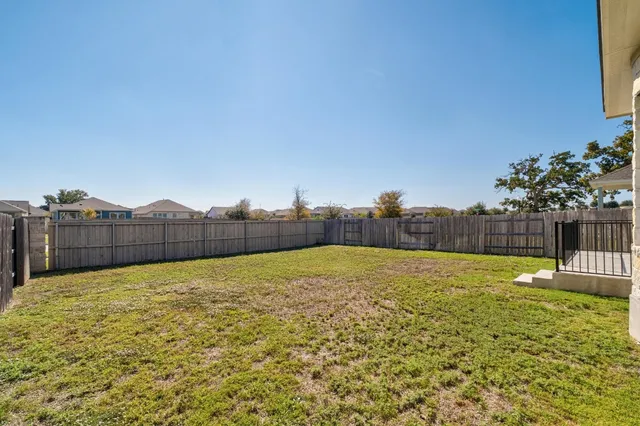 $2,500 | 119 James Rose Lane, Bastrop, TX 78602