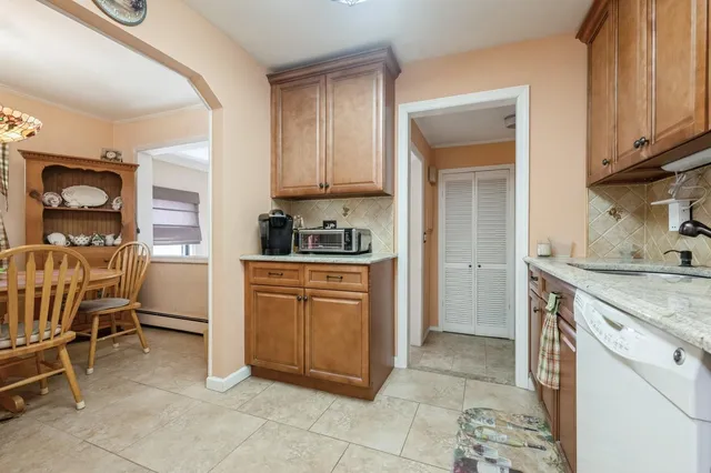 $729,888 | 862 Peninsula Boulevard, Woodmere, NY 11598