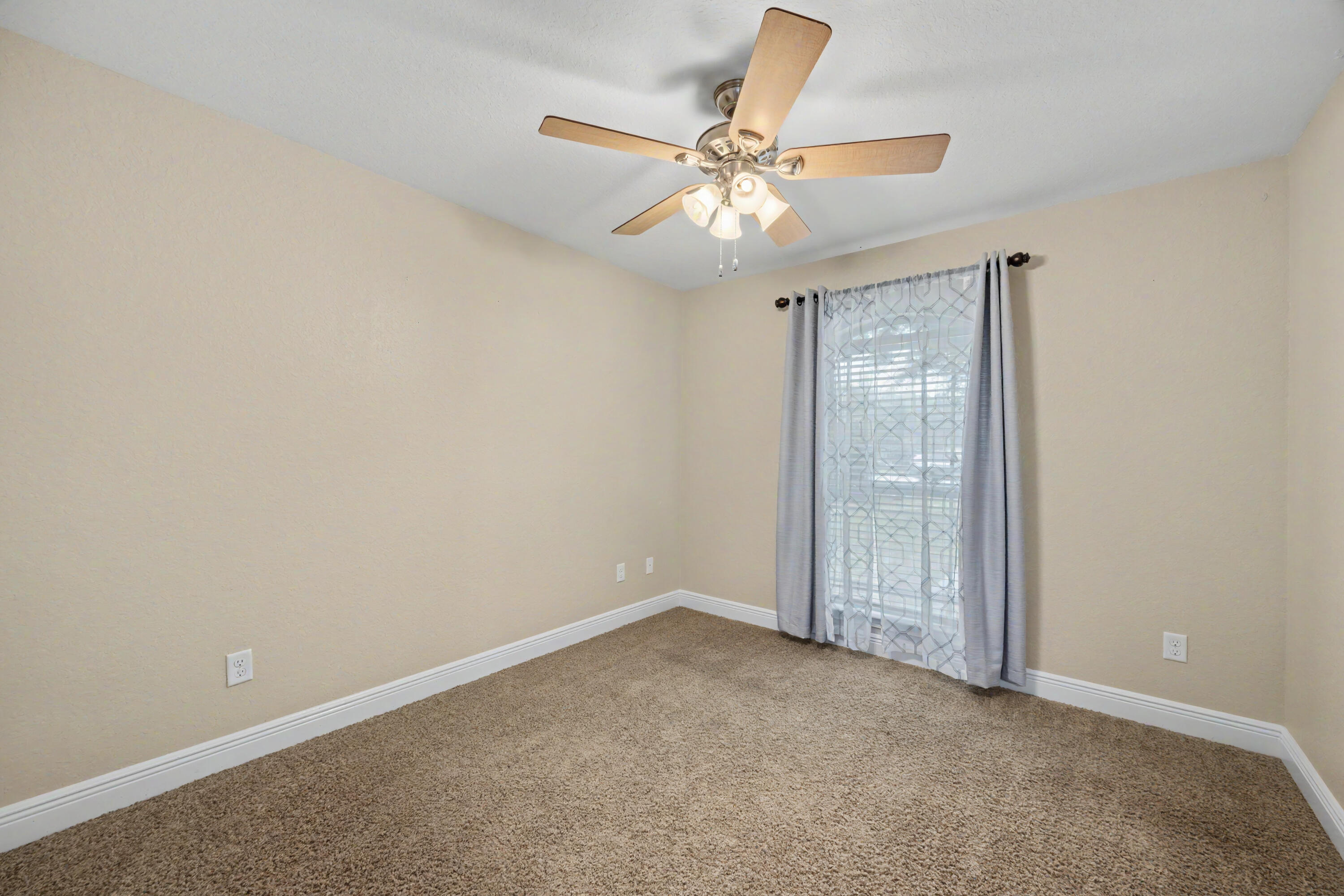 6100 Dragonfly Way Crestview, FL 32536 - Photo 35 of 51 37-37
