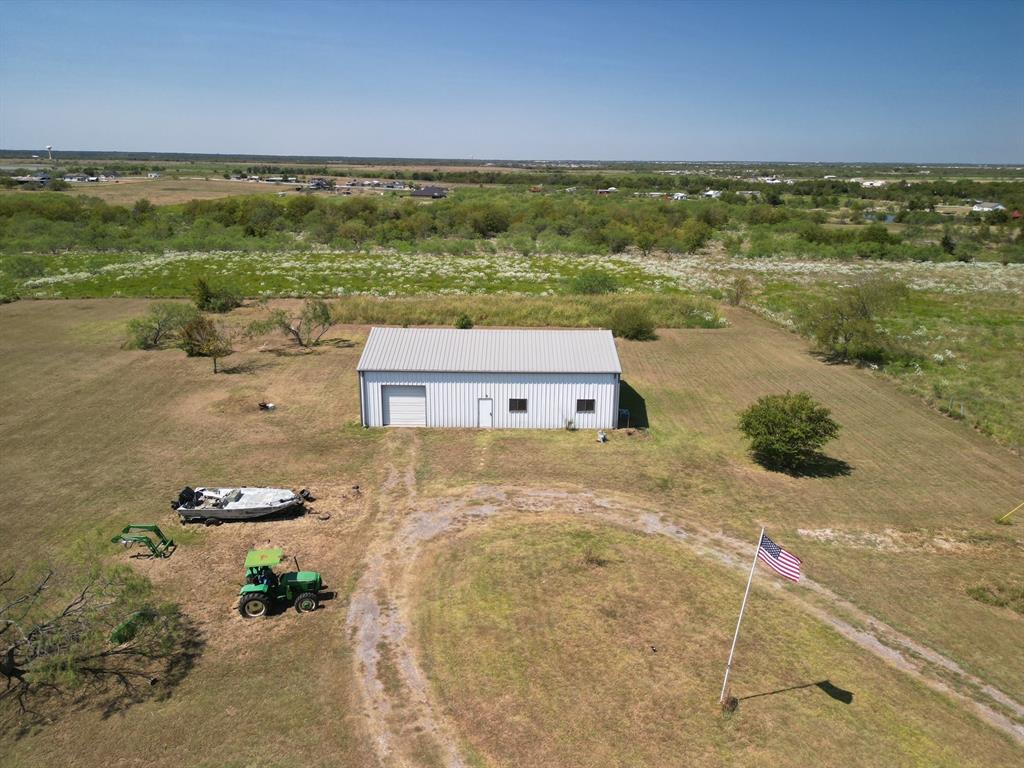 6096 Abner Road Kaufman, TX 75142 - Photo 8 of 21 a view of a city