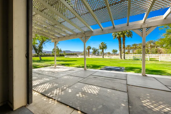 $6,745,000 | 82820 Avenue 54, Thermal, CA 92274