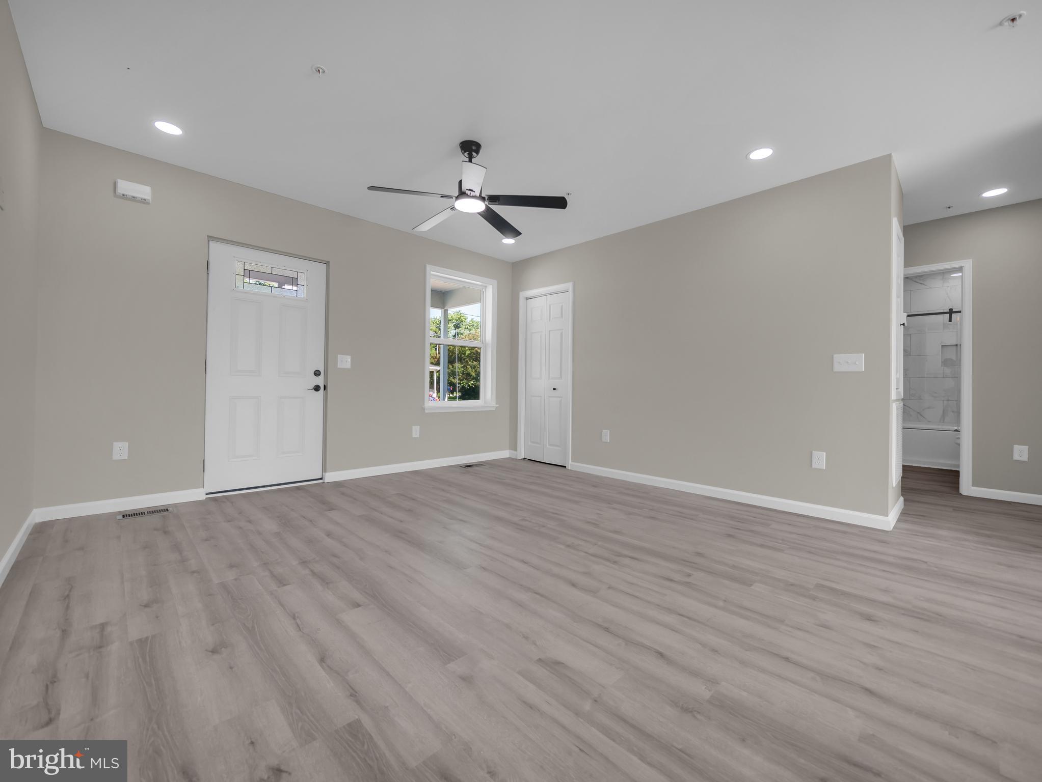 107 Broad Street Hurlock, MD 21643 - Photo 12 of 34 View from K showing front door & LR