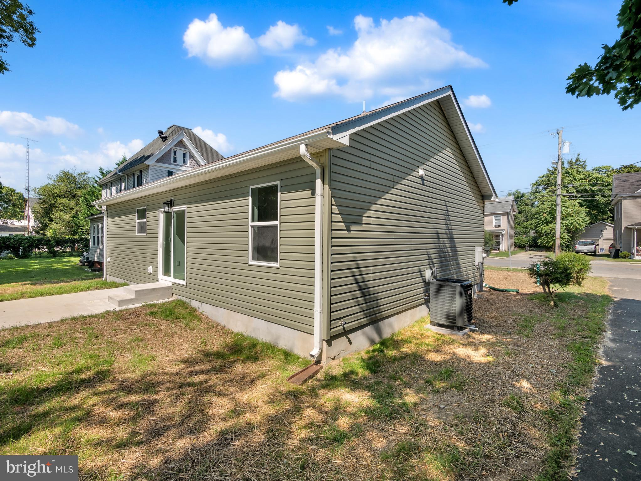 107 Broad Street Hurlock, MD 21643 - Photo 9 of 34 Other side of home