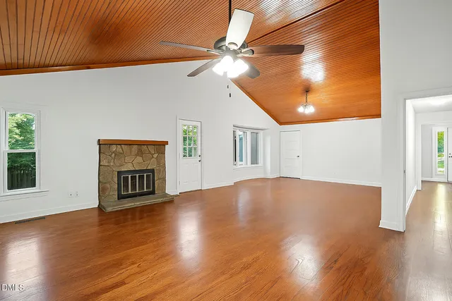 $519,000 | 103 Lakeway Court, Cary, NC 27511