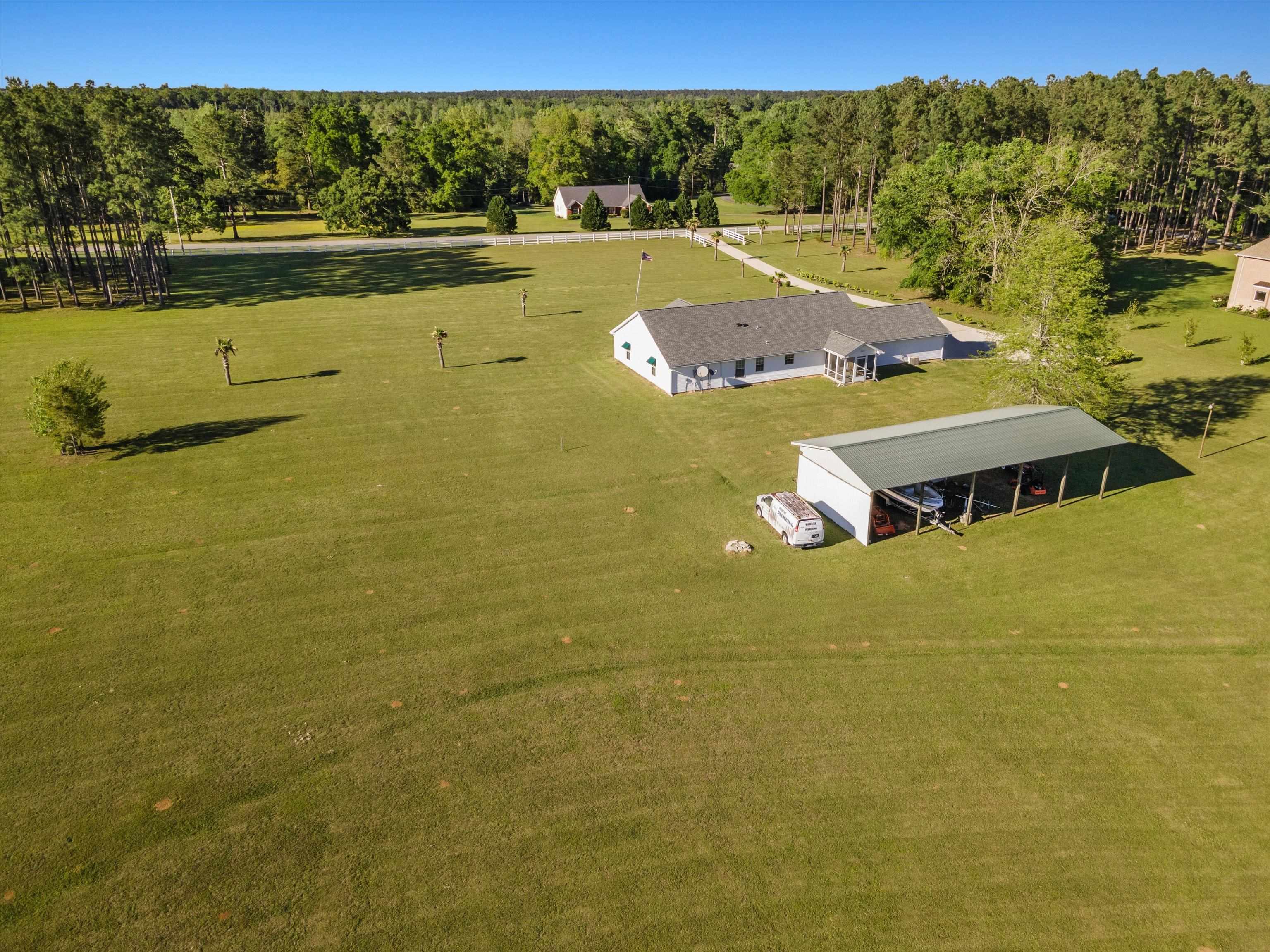 1115 Glory Road Quincy, FL 32352 - Photo 20 of 36