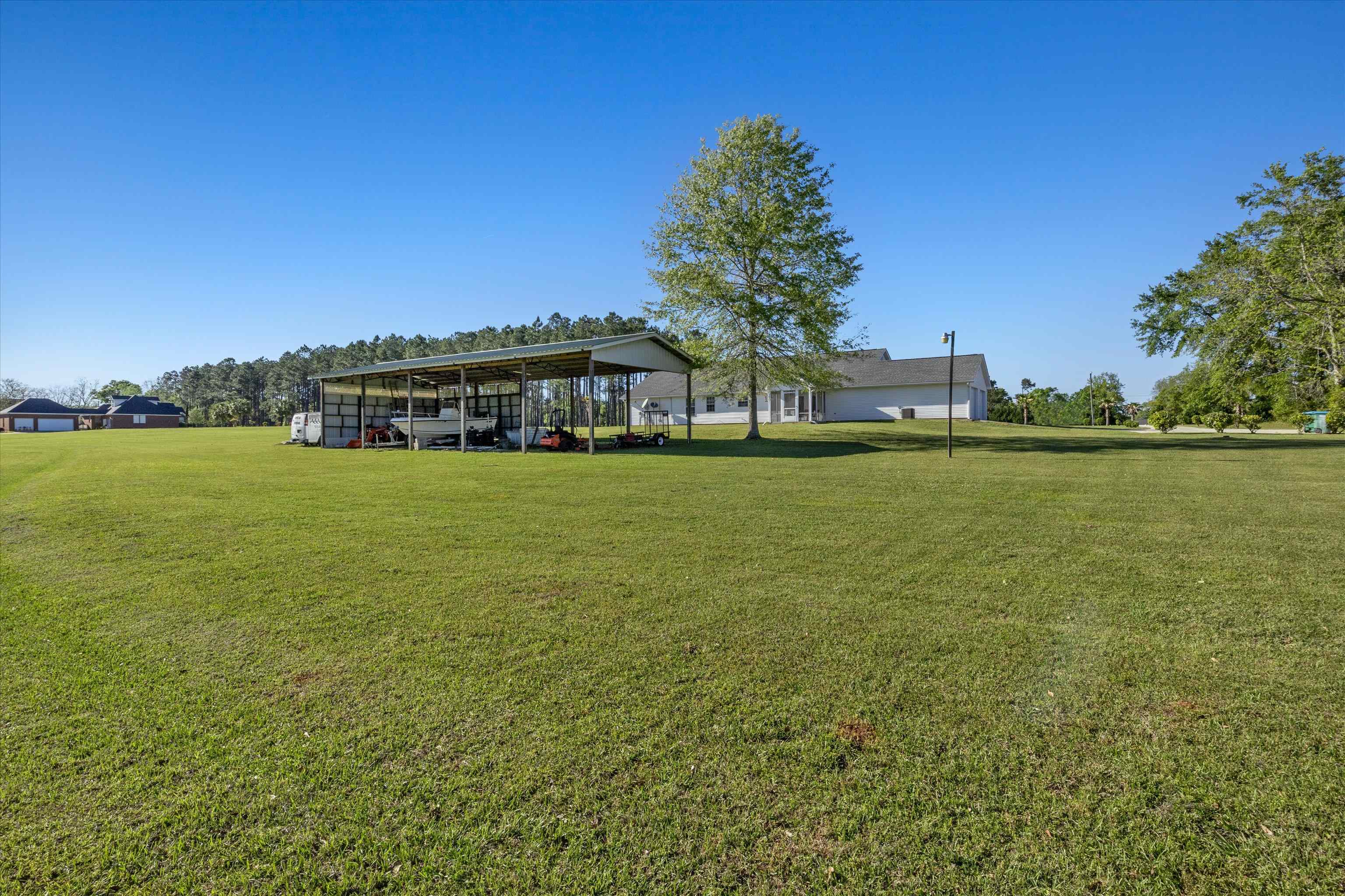 1115 Glory Road Quincy, FL 32352 - Photo 21 of 36