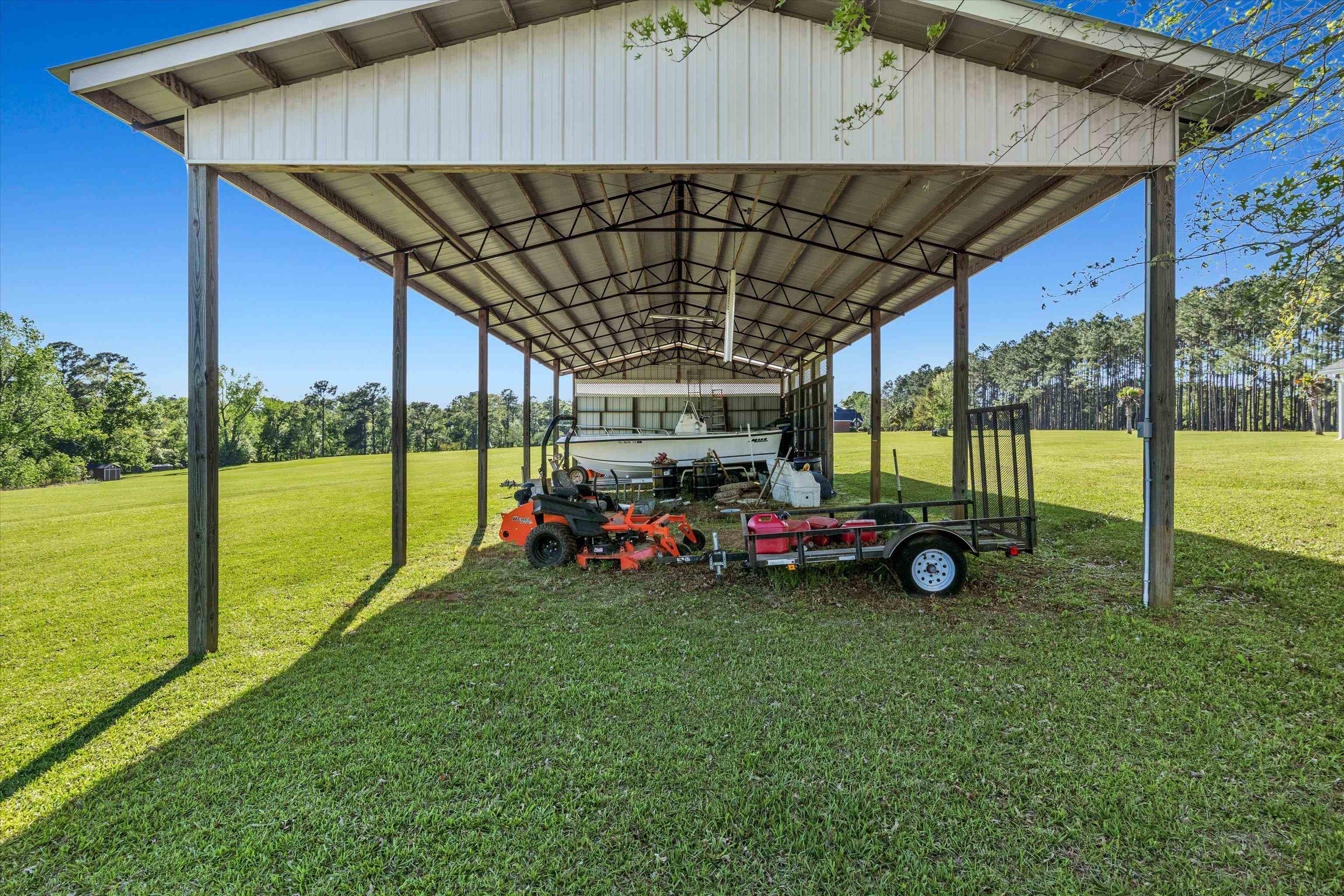 1115 Glory Road Quincy, FL 32352 - Photo 23 of 36