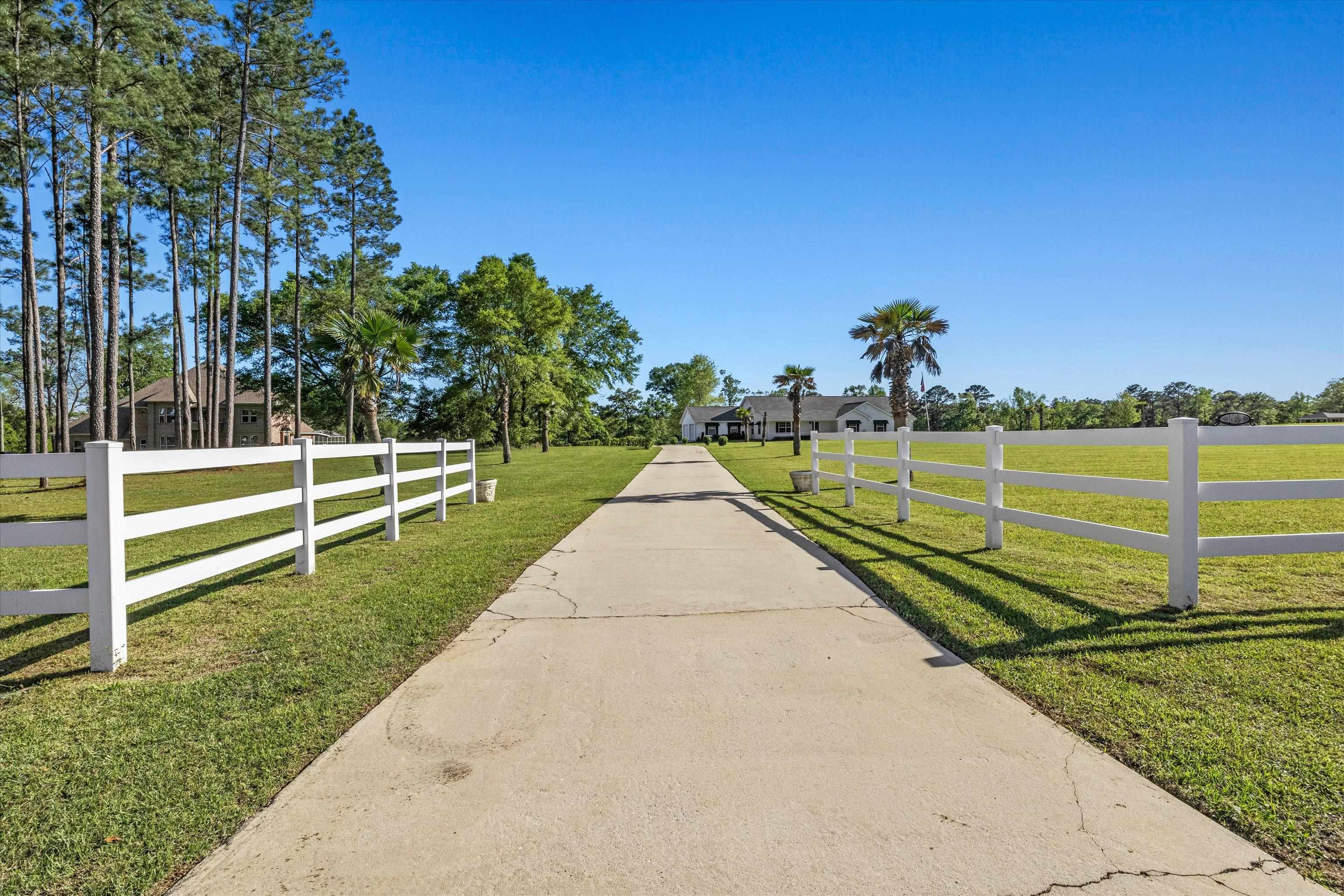 1115 Glory Road Quincy, FL 32352 - Photo 35 of 36