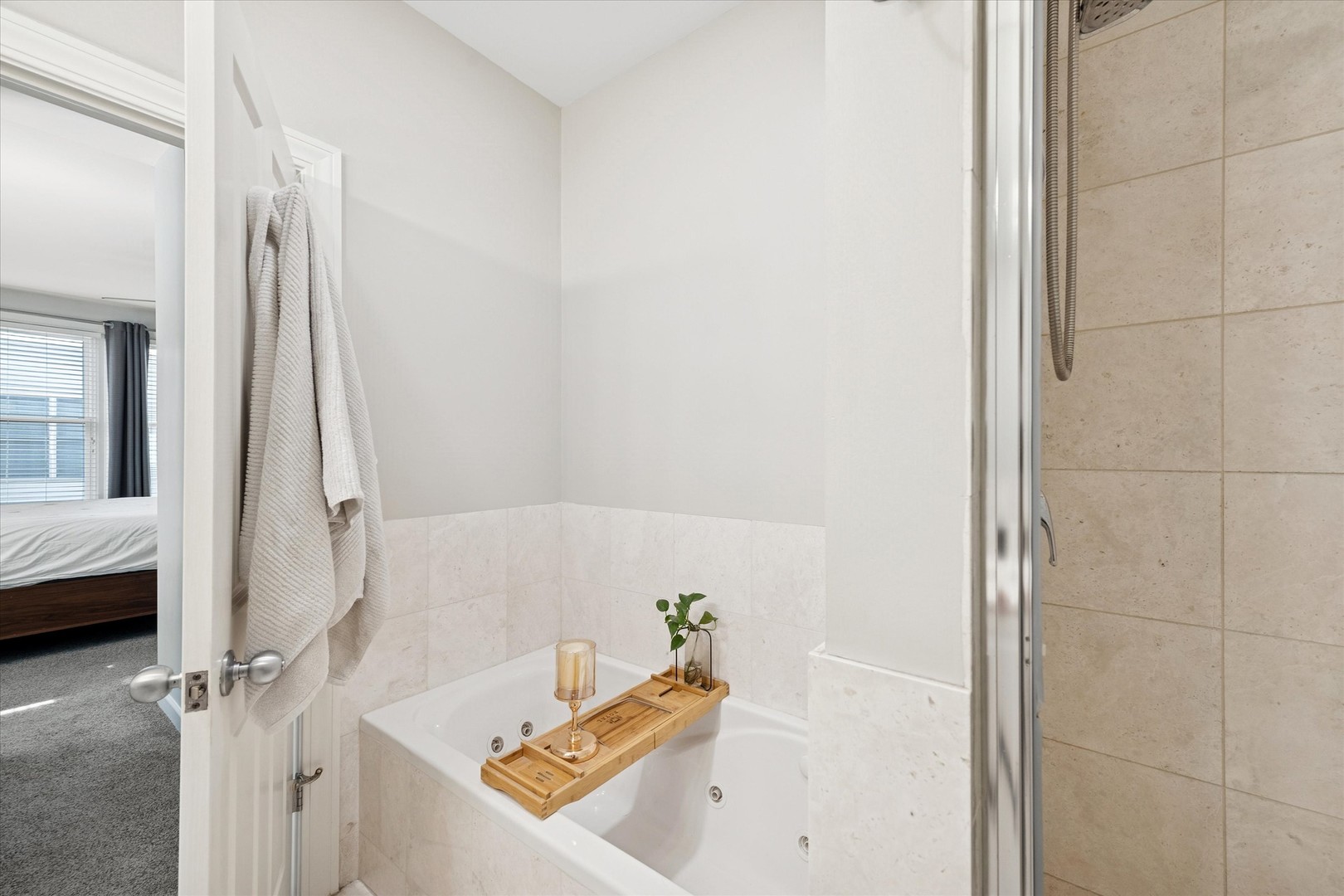 2451 North Clybourn Avenue, Unit 16 Chicago, IL 60614 - Photo 11 of 18