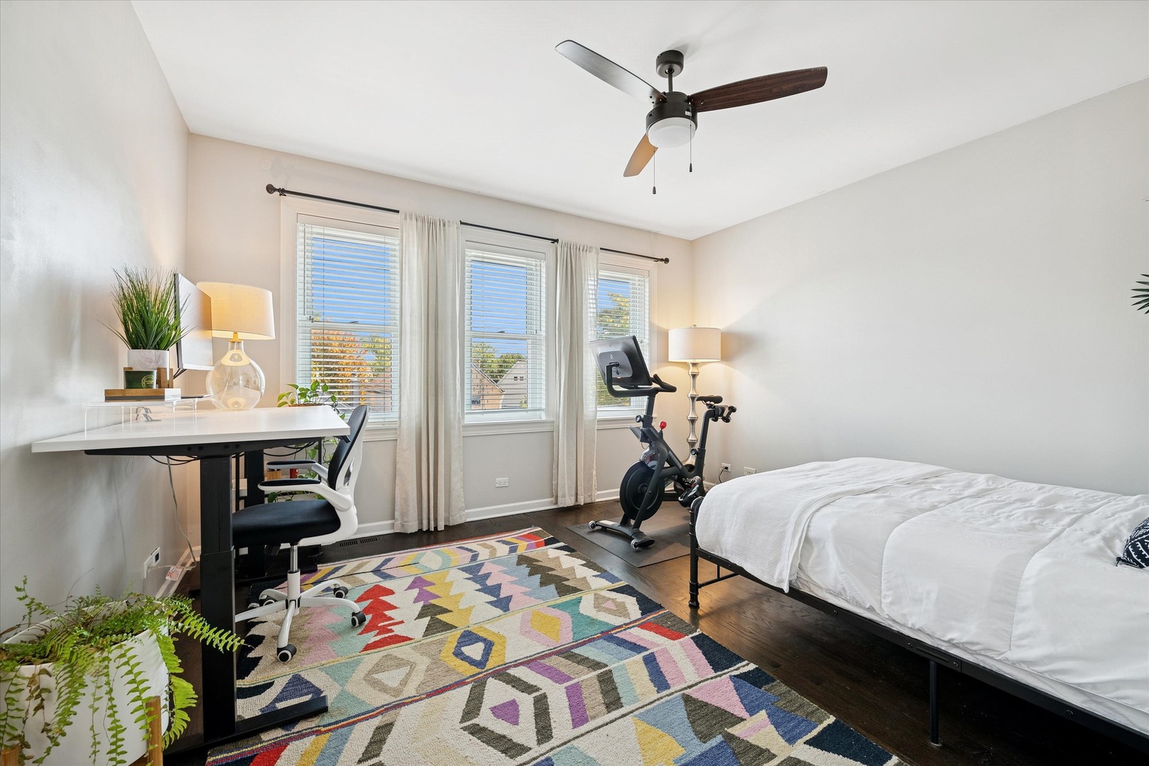 2451 North Clybourn Avenue, Unit 16 Chicago, IL 60614 - Photo 13 of 18