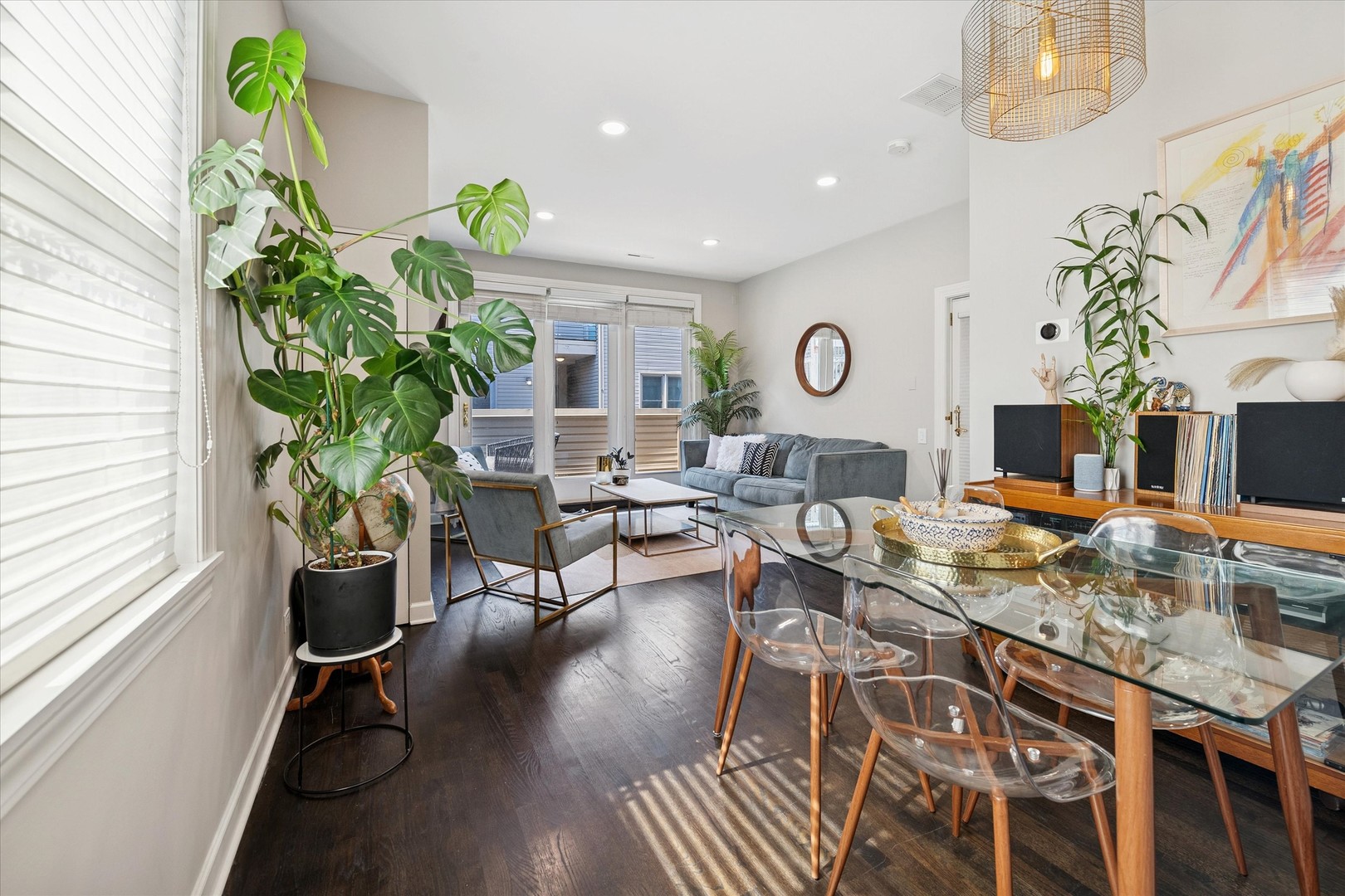 2451 North Clybourn Avenue, Unit 16 Chicago, IL 60614 - Photo 4 of 18