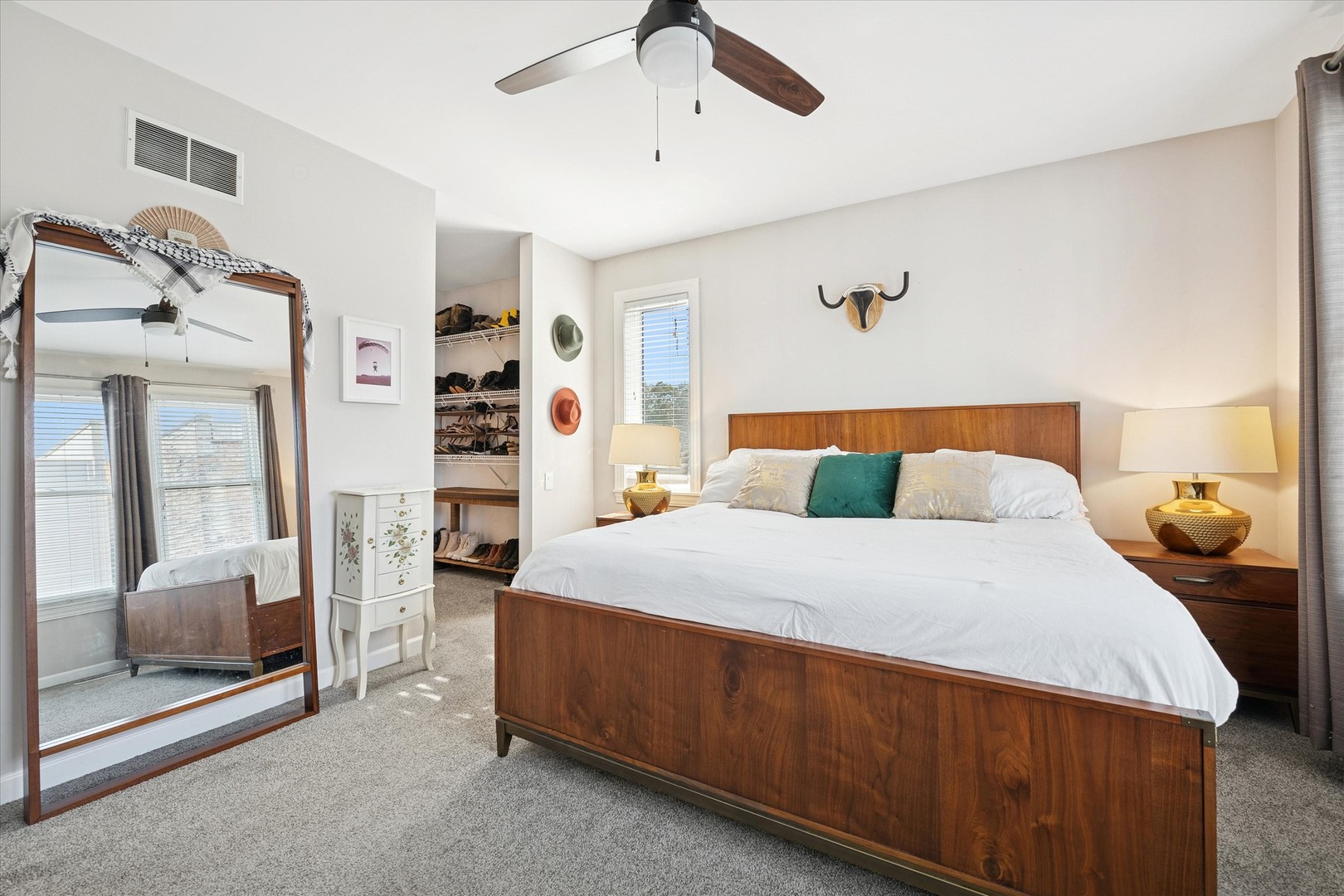 2451 North Clybourn Avenue, Unit 16 Chicago, IL 60614 - Photo 9 of 18