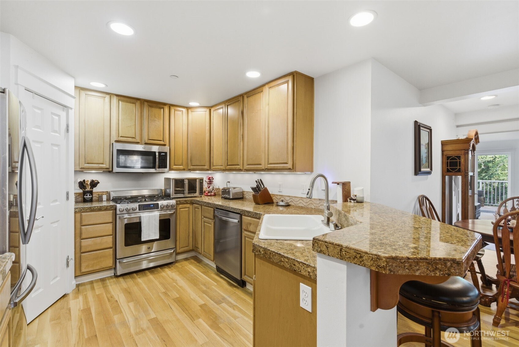 920 East Old Ranch Road, Unit B3 Allyn, WA 98524 - Photo 13 of 38