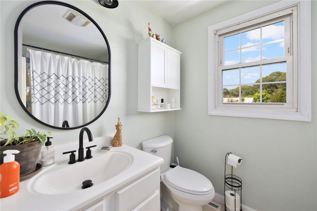 5804 Post Road, Unit 2 Warwick, RI 02818 - Photo 18 of 28 Gallery Image 18