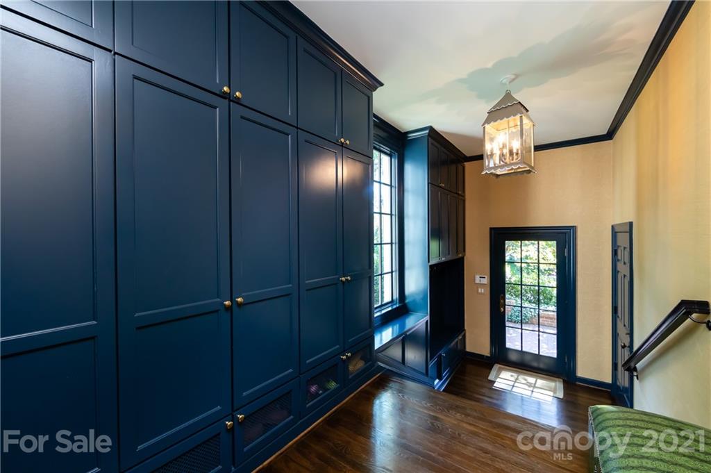 326 Colville Road Charlotte, NC 28207 - Photo 15 of 32 Gallery Image 15