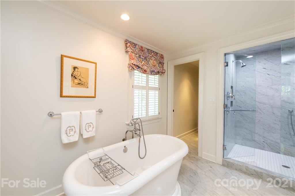 326 Colville Road Charlotte, NC 28207 - Photo 20 of 32 Gallery Image 20