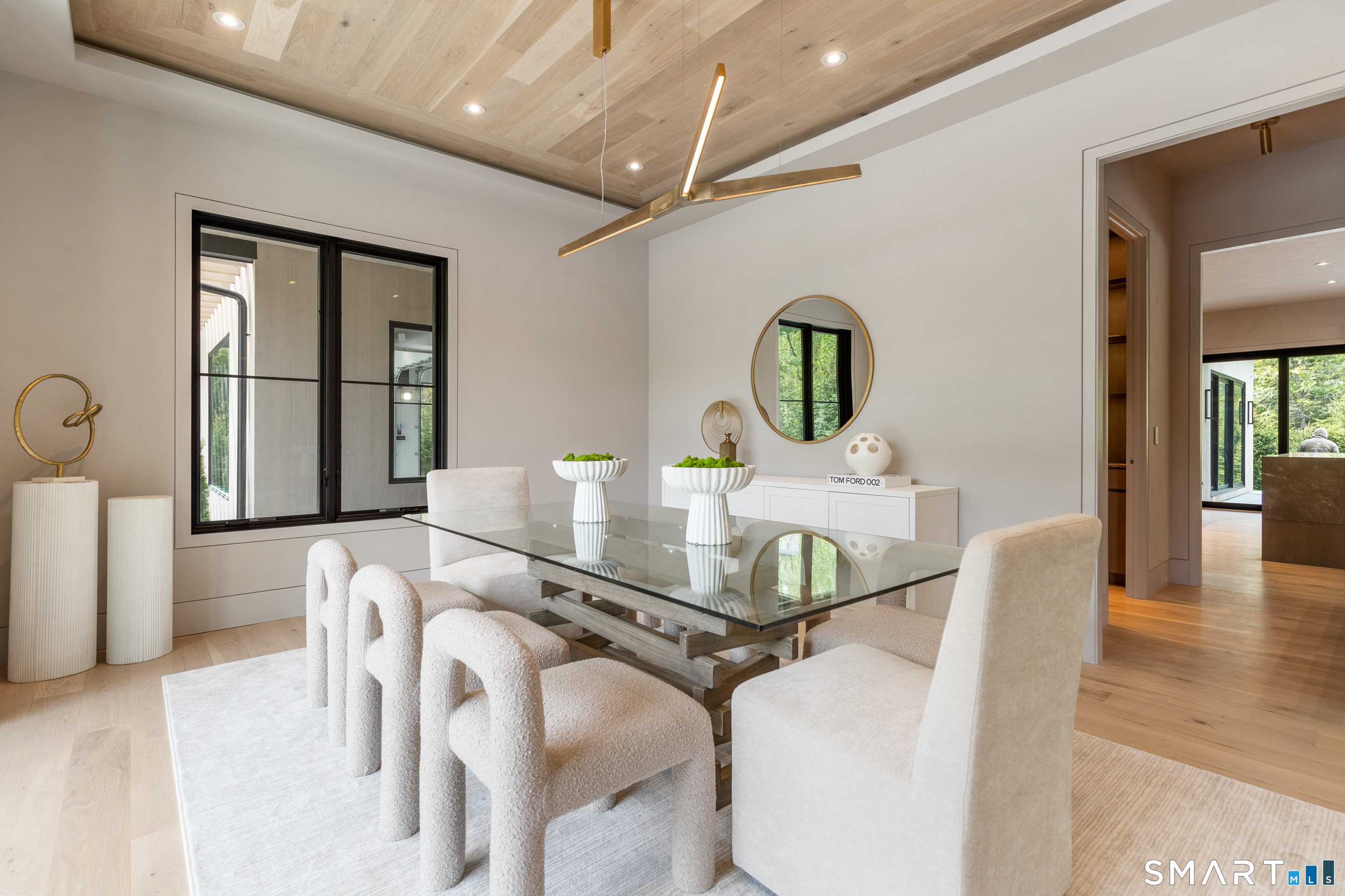 259 Frogtown Road New Canaan, CT 06840 - Photo 8 of 39 man house dinning room