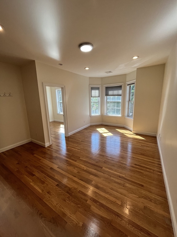 16 Gates Street, Unit 2 Boston, MA 02127 - Photo 4 of 19