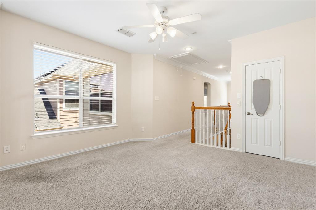 2223 Grizzly Run Lane Euless, TX 76039 - Photo 25 of 30