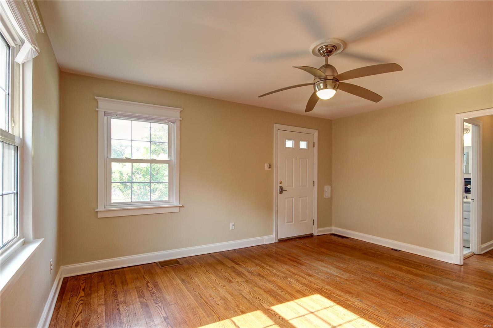 8645 Litzsinger Road St. Louis, MO 63144 - Photo 8 of 29 Gallery Image 8