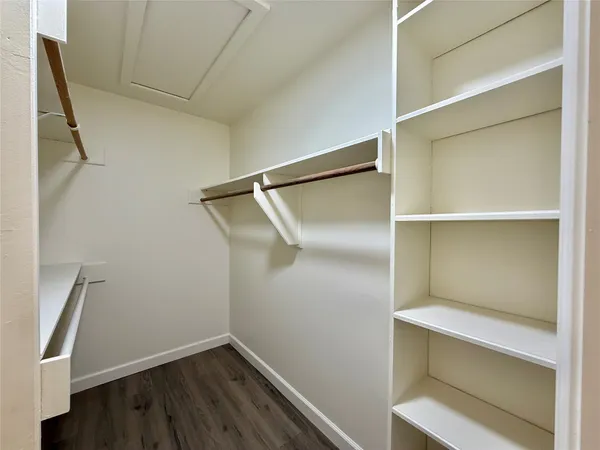 $2,350 | 2043 Cherry Laurel, Spring, TX 77386