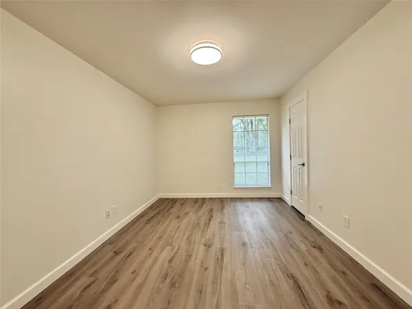 $2,350 | 2043 Cherry Laurel, Spring, TX 77386