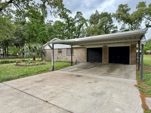 $2,350 | 2043 Cherry Laurel, Spring, TX 77386