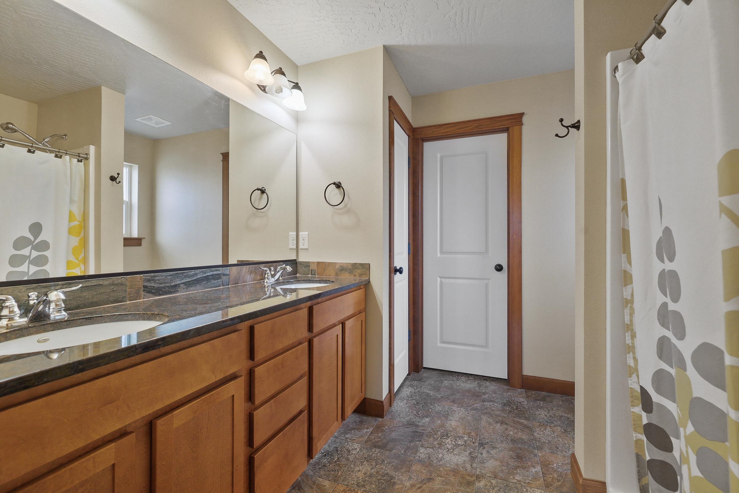 124 South Legacy Ridge Drive Liberty Lake, WA 99019 - Photo 18 of 29