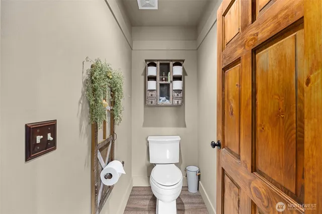 $1,199,000 | 33905 Winterwood Lane East, Davenport, WA 99122