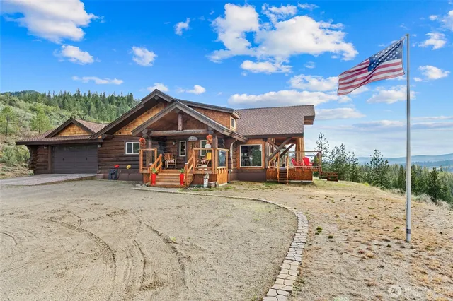 $1,199,000 | 33905 Winterwood Lane East, Davenport, WA 99122