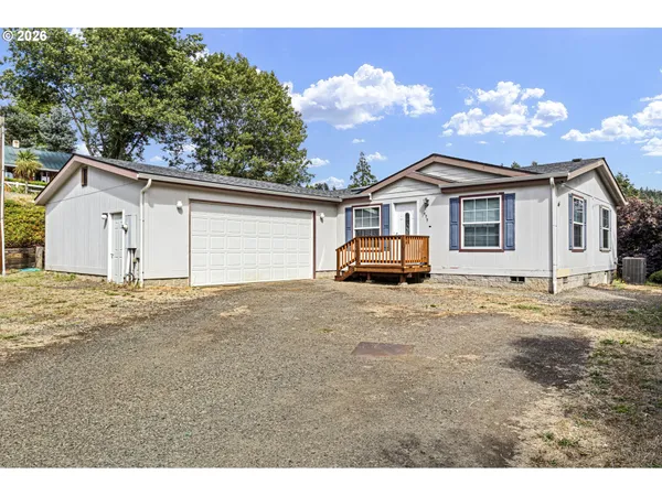 $250,000 | 475 3rd Street, Elkton, OR 97436