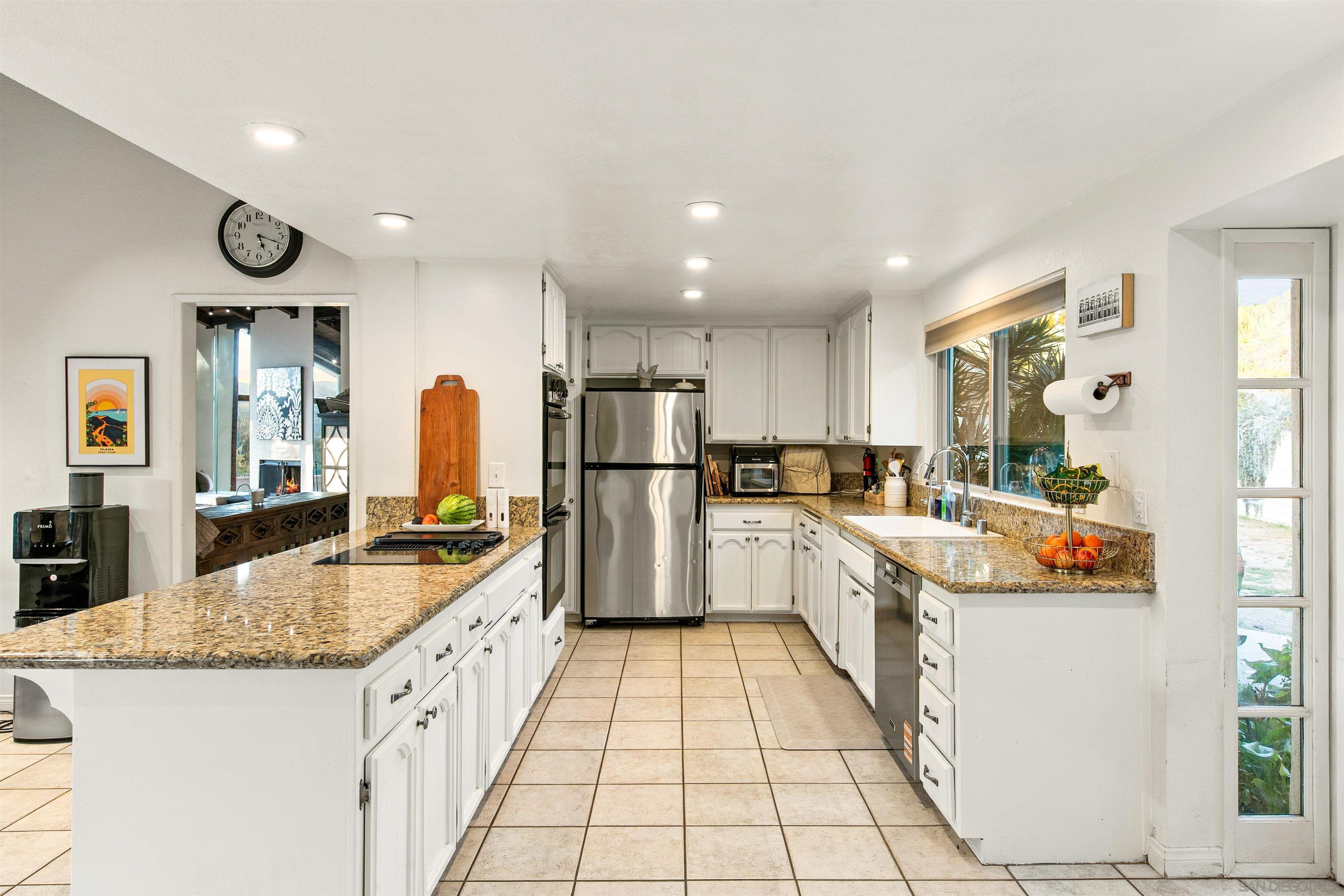 580 South Grade Road Alpine, CA 91901 - Photo 11 of 40