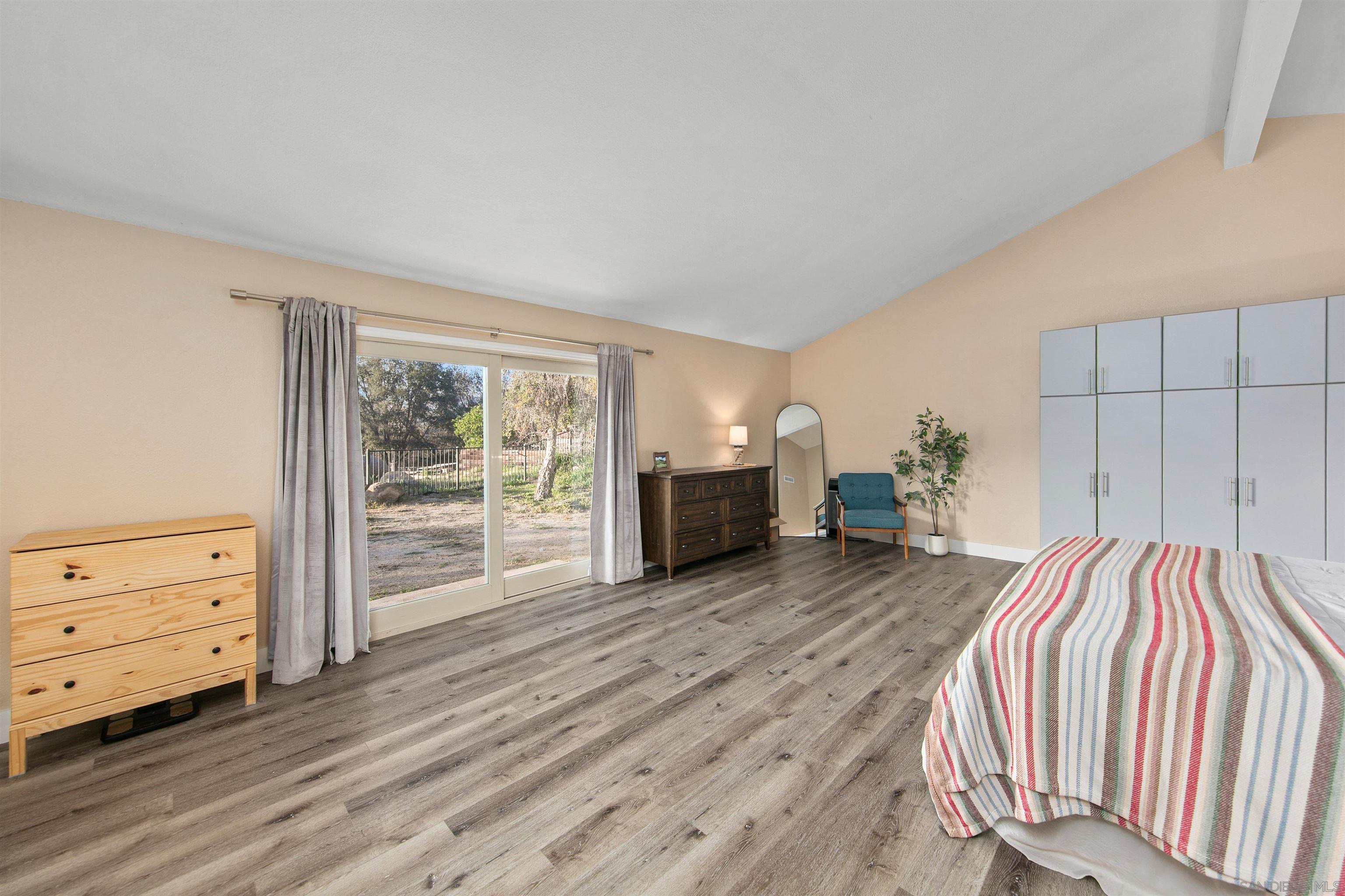 580 South Grade Road Alpine, CA 91901 - Photo 15 of 40