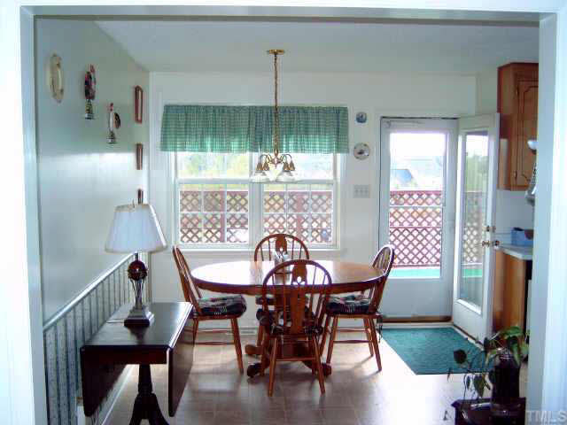 201 Old Fairground Road Willow Spring, NC 27592 - Photo 3 of 8 Dining Area
