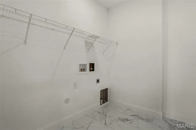 $395,000 | 310 Captains Court, Grafton, IL 62037